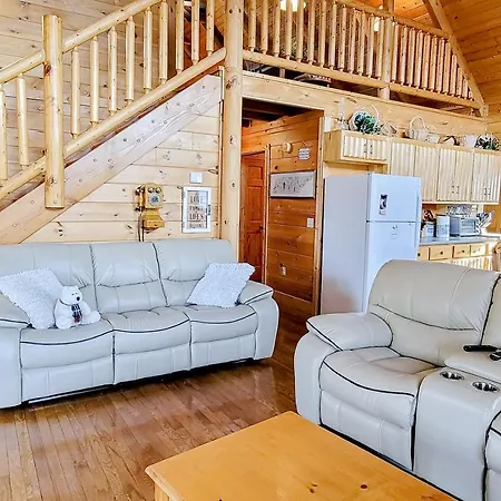Lazy Bear Lodge